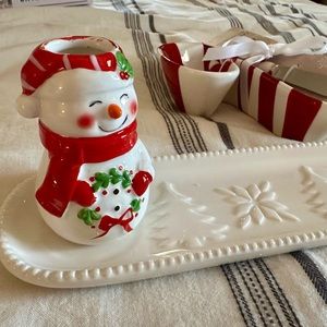 🎁3/$15 CHRISTMAS CRACKER TRAY ENTERTAINING SET